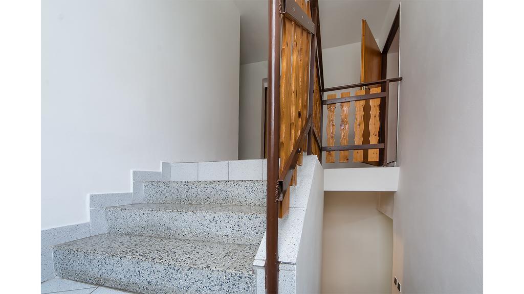 Apartman Vrane Vrané nad Vltavou Екстериор снимка